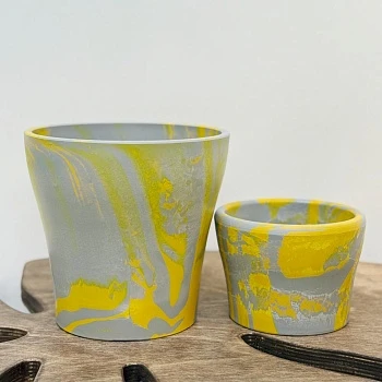 Горшок для цветов серо-желтый 0,7л