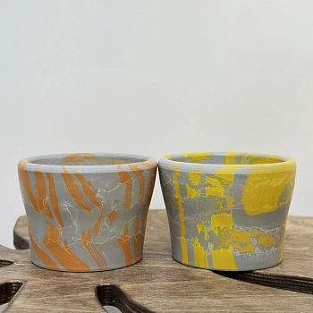 Горшок для цветов серо-желтый 0,7л